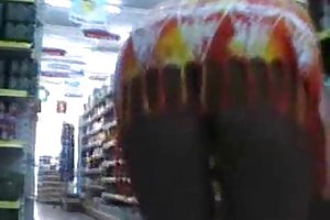Op under nederdelen i supermarkedet, ingen trusser porno videoer online lidt