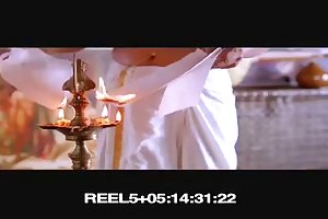 Nandana sen ringede rasiya - topløs fuld boob vis porno billeder damer