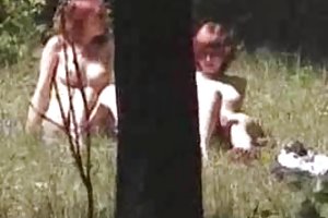 Nudist piger i en skov porno videoer kone knepper mand