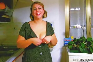 Store kvinder husmor giver BJ fantaim se porno videoer gamle tante