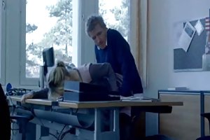 Eben tilbage porno videoer store kvinder