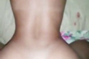 Meget ung skønhed i en hot anal sex russiske anal hjemmelavet porno på nettet